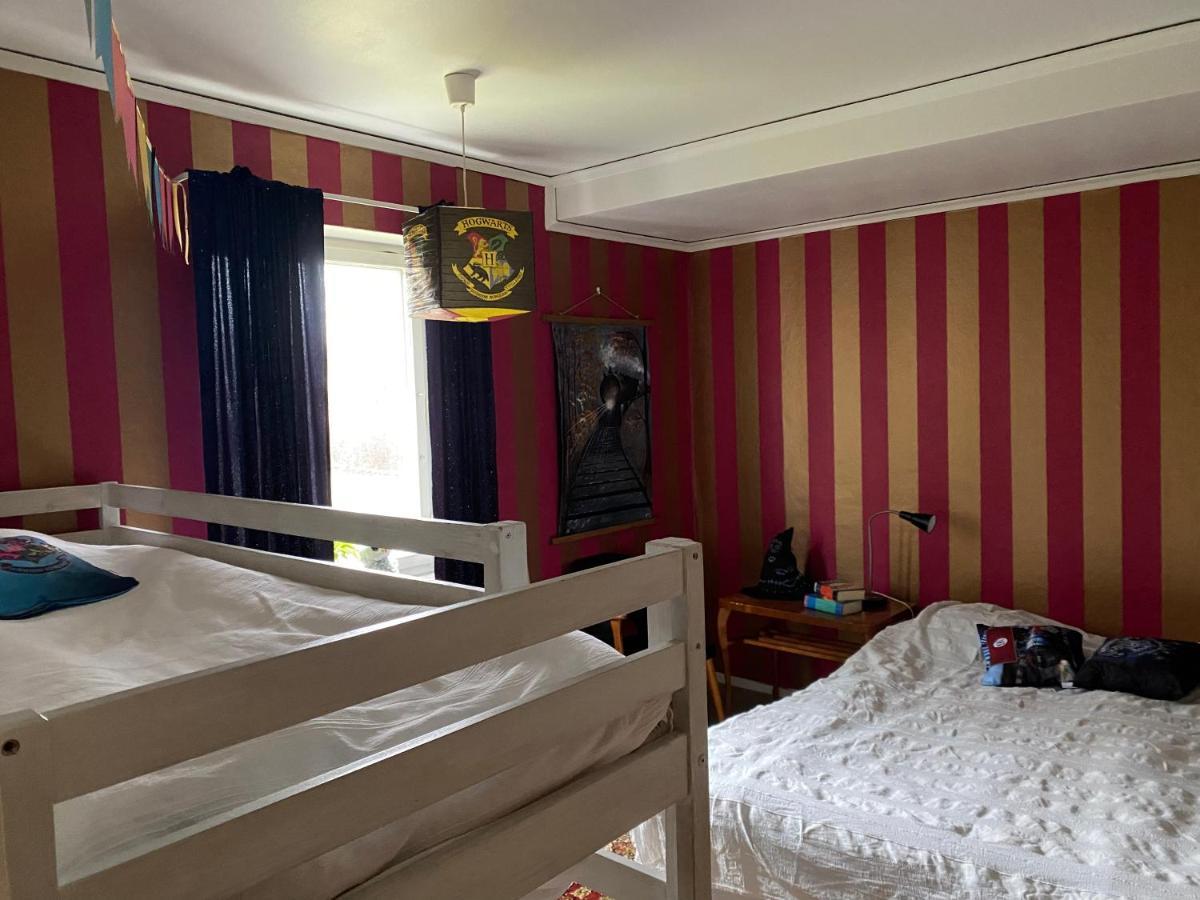 Bed And Books Pa Oesterlens Gaesthaerbaerge Glemminge Kültér fotó