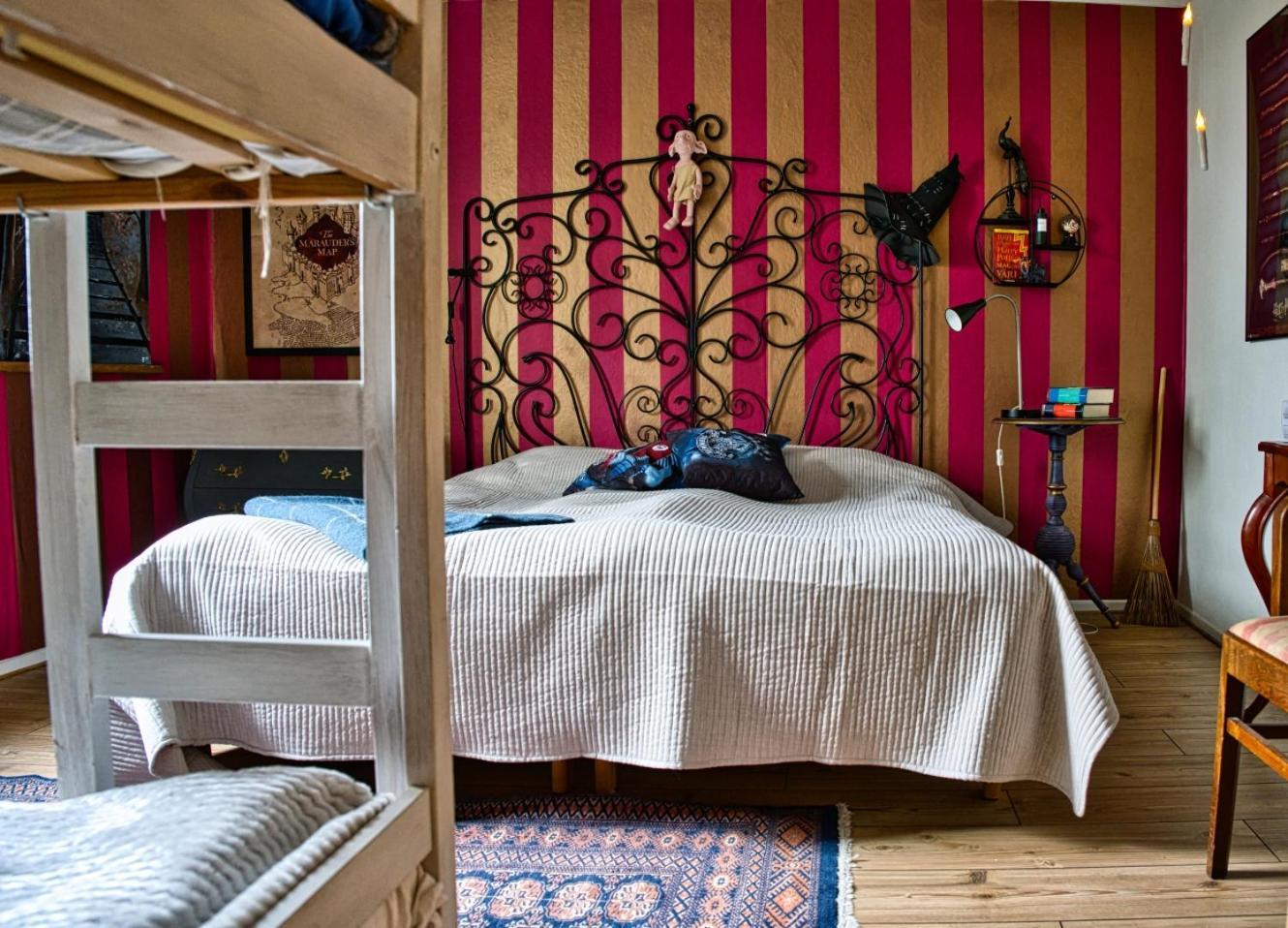 Bed And Books Pa Oesterlens Gaesthaerbaerge Glemminge Kültér fotó